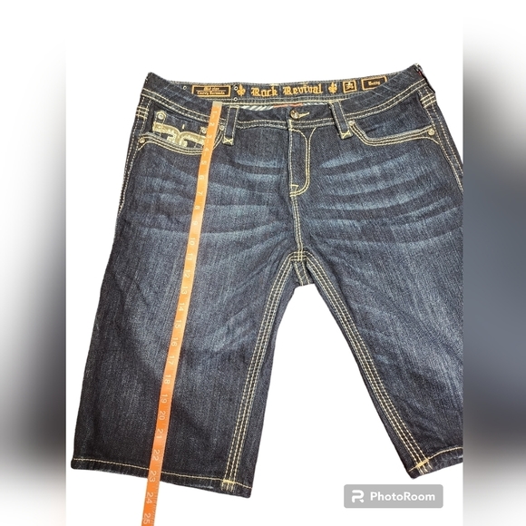 Rock Revival Mid-Rise Betty Bermuda Shorts - Picture 9 of 11